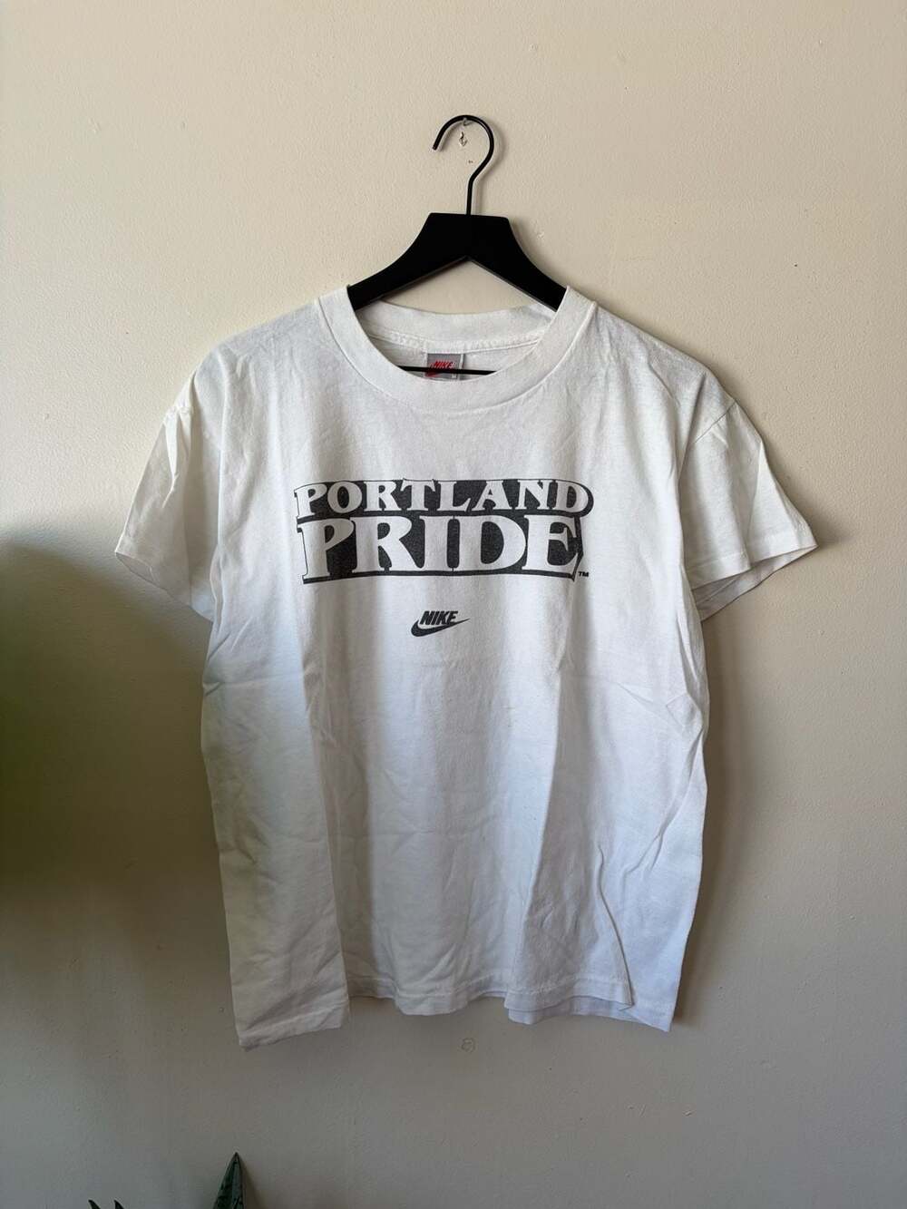 Nike Portland Pride T-Shirt Size M White Graphic Spell Out